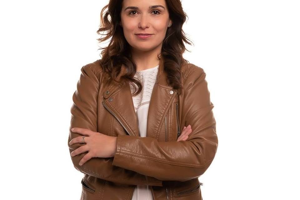 María Jesús Muñoz comunica su renuncia al acta de concejal y la portavocía del PSOE en el Ayuntamiento. María Jesús Muñoz comunica su renuncia al acta de concejal y la portavocía del PSOE en el Ayuntamiento.