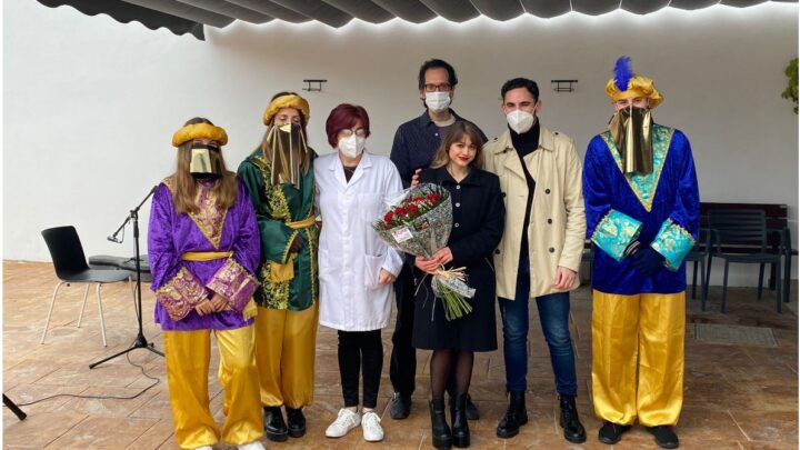 Visita de los Pajes Reales de SSMM Los Reyes Magos a las casas de l@s niñ@s de Las Gabias